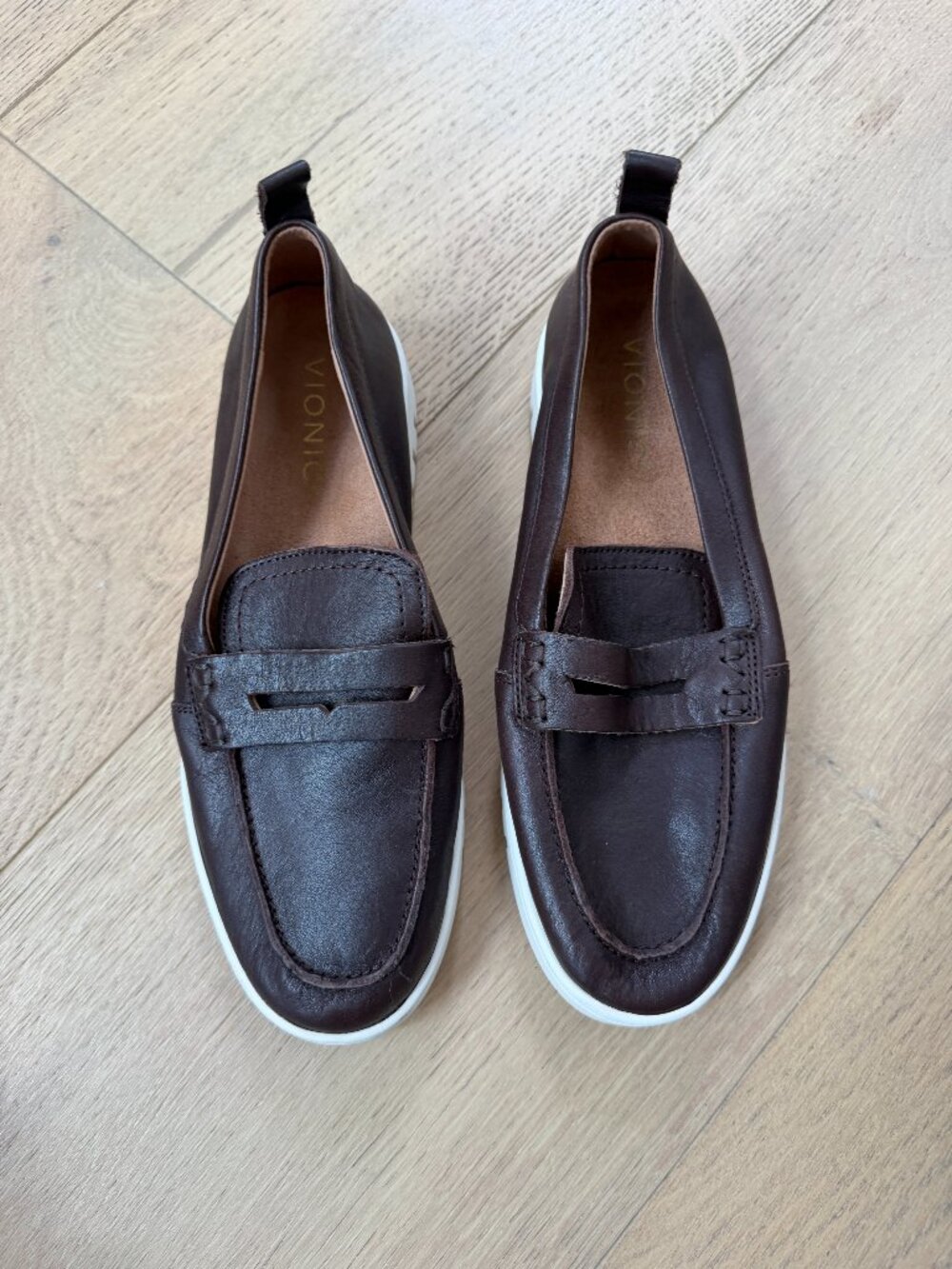 Vionic Uptown Loafer in Dark Brown